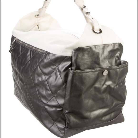 Chanel Paris-Biarritz XL Hobo - Picture 4 of 5